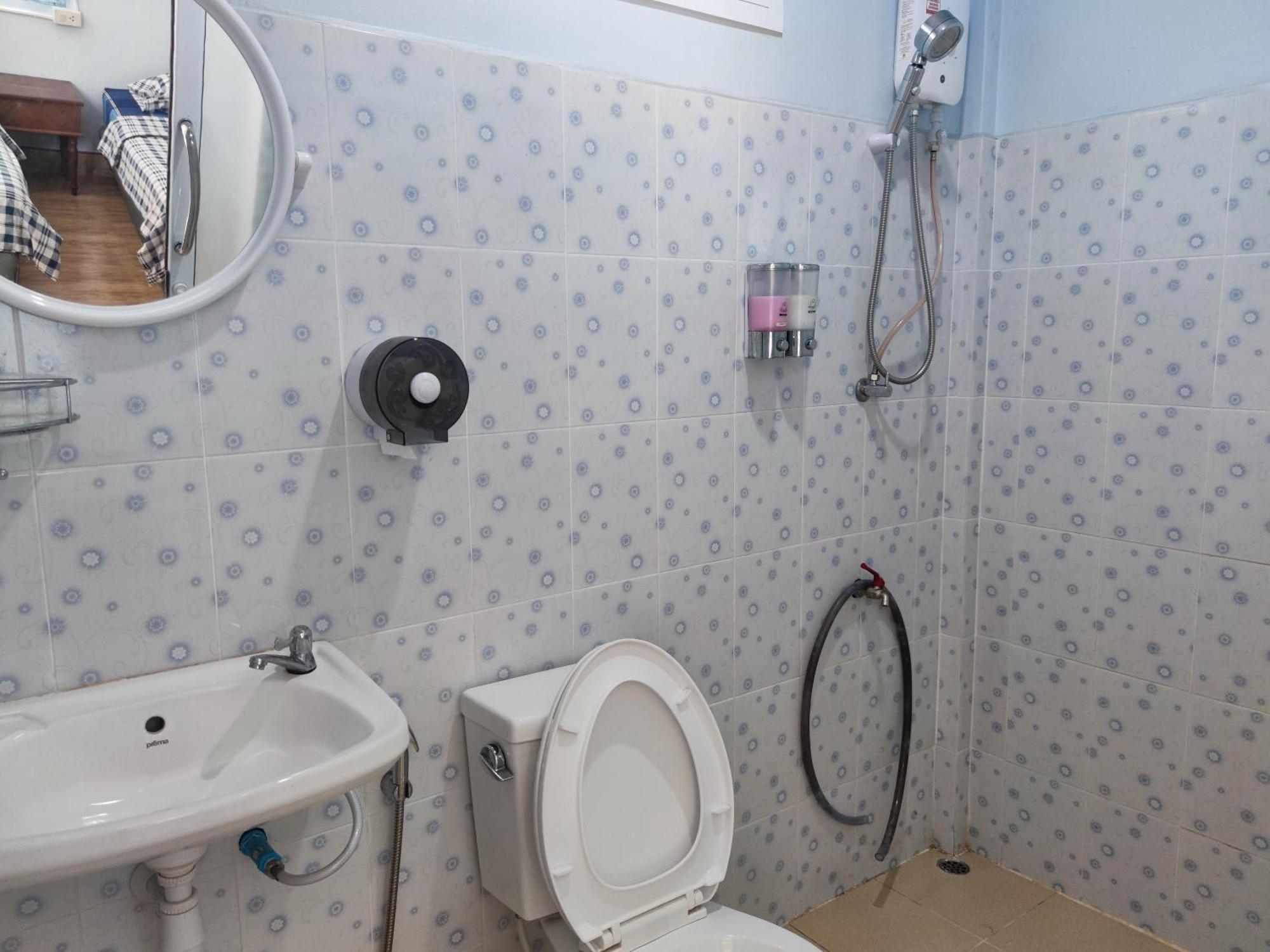Baan Suan Tondin Hotel Satun Ruang foto